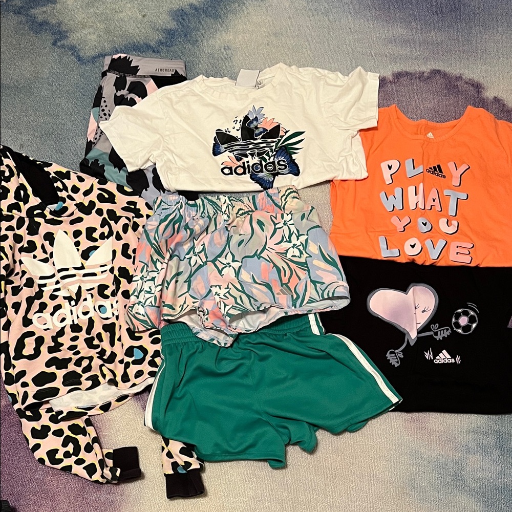 Girls Adidas lot. Size 10/12. 3     T-shirts, 2 shorts, 1 legging, 1 sweatshirt